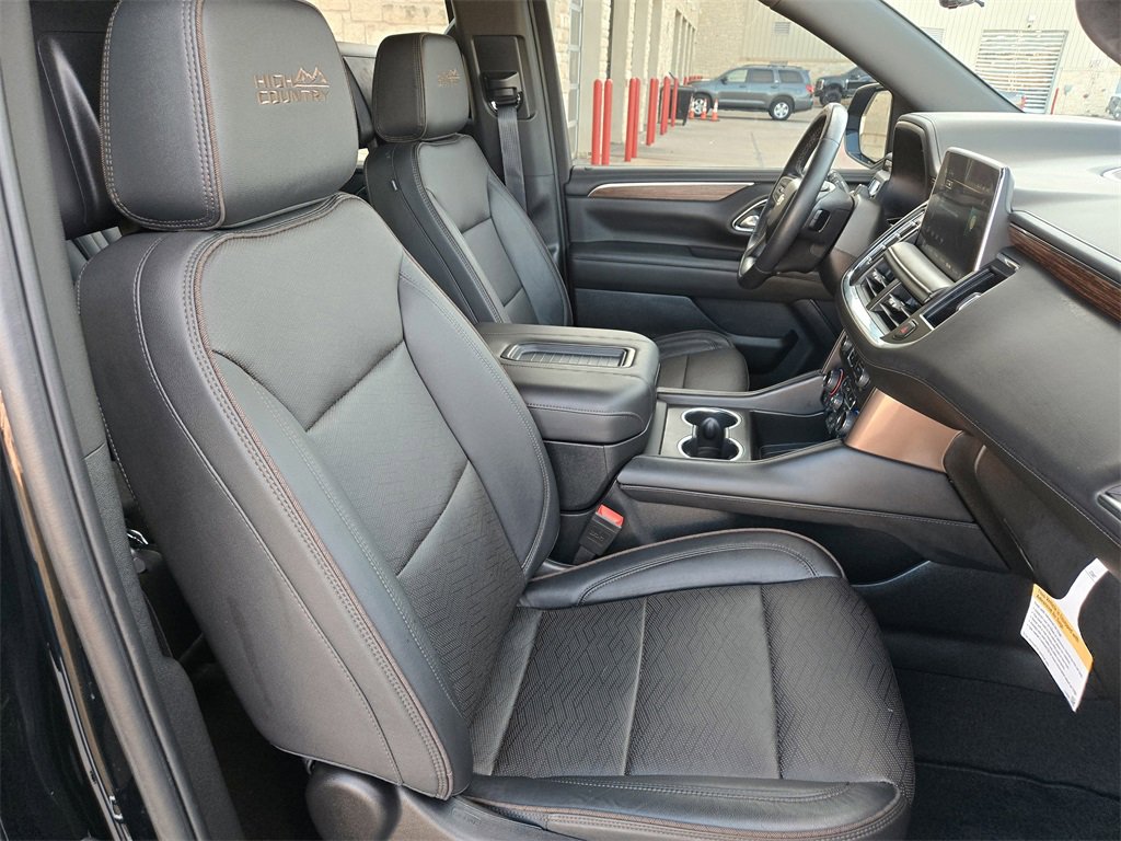 Used 2024 Chevrolet Tahoe High Country w/ Advanced Technology Package image 26