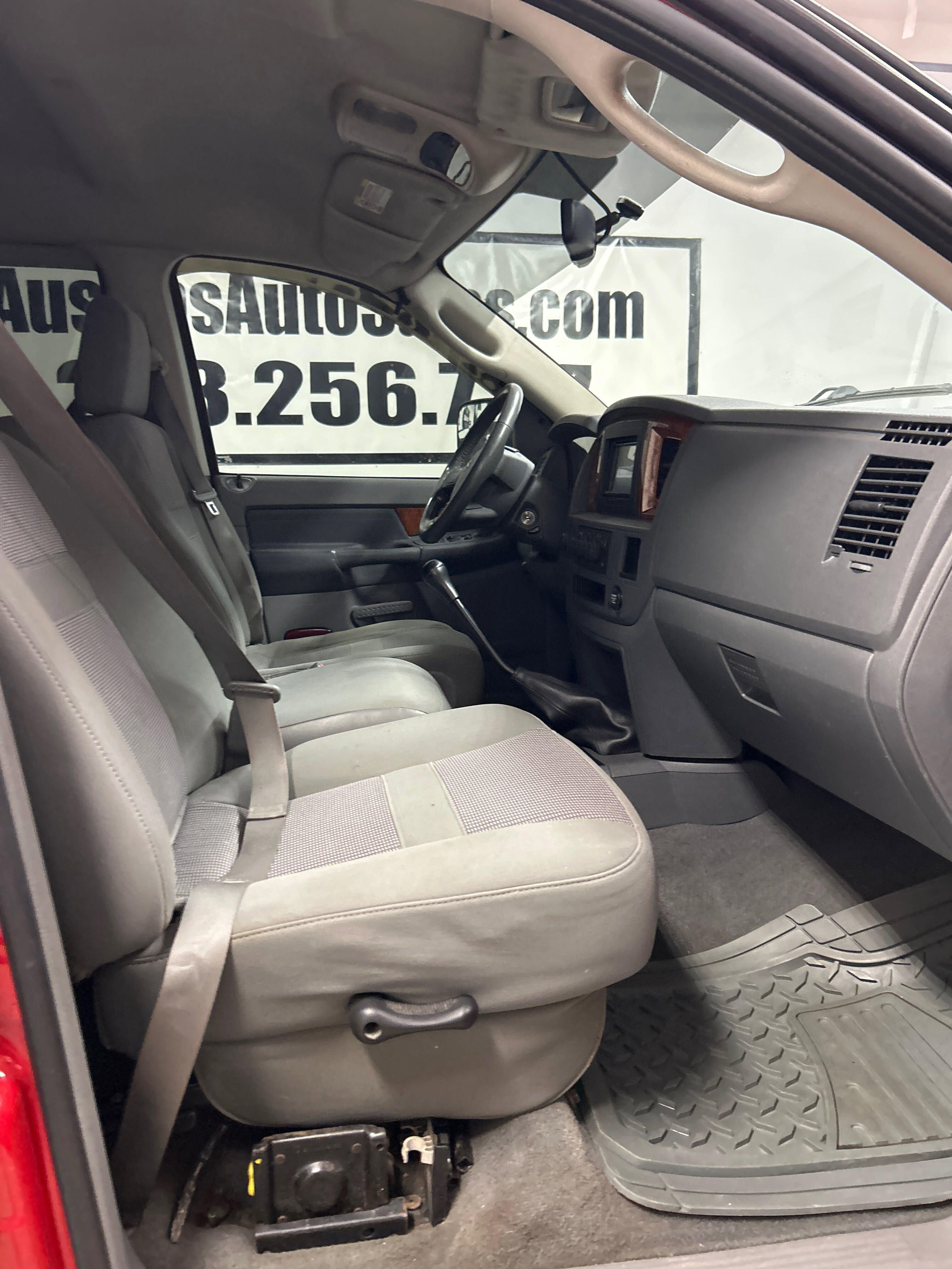 Used 2006 Dodge Ram 3500 Truck SLT w/ Protection Group AWD/4WD image 13