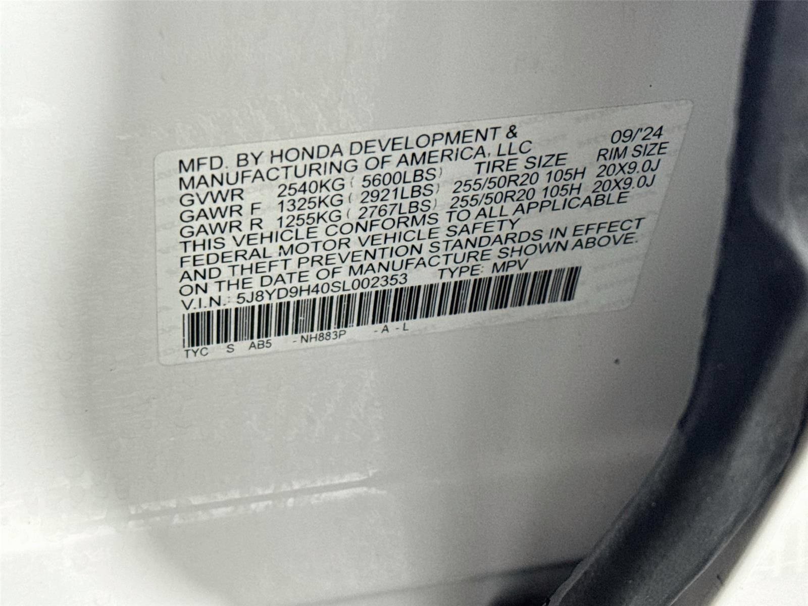Used 2025 Acura MDX w/ Technology Package FWD image 34