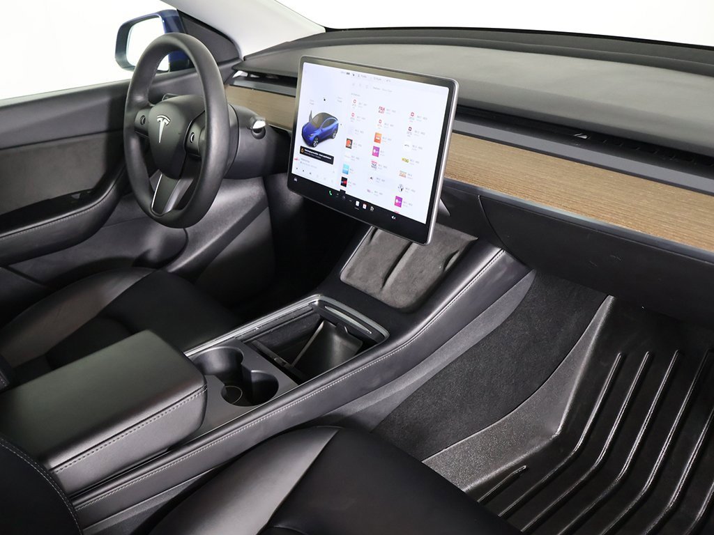 Used 2021 Tesla Model Y Long Range image 28