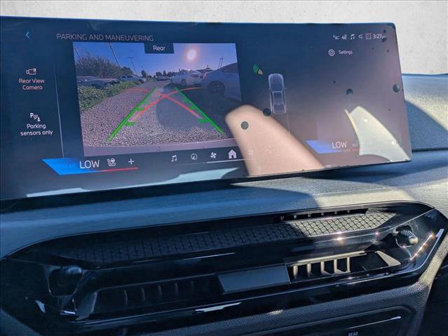 New 2026 BMW 330i Sedan w/ Premium Package image 13