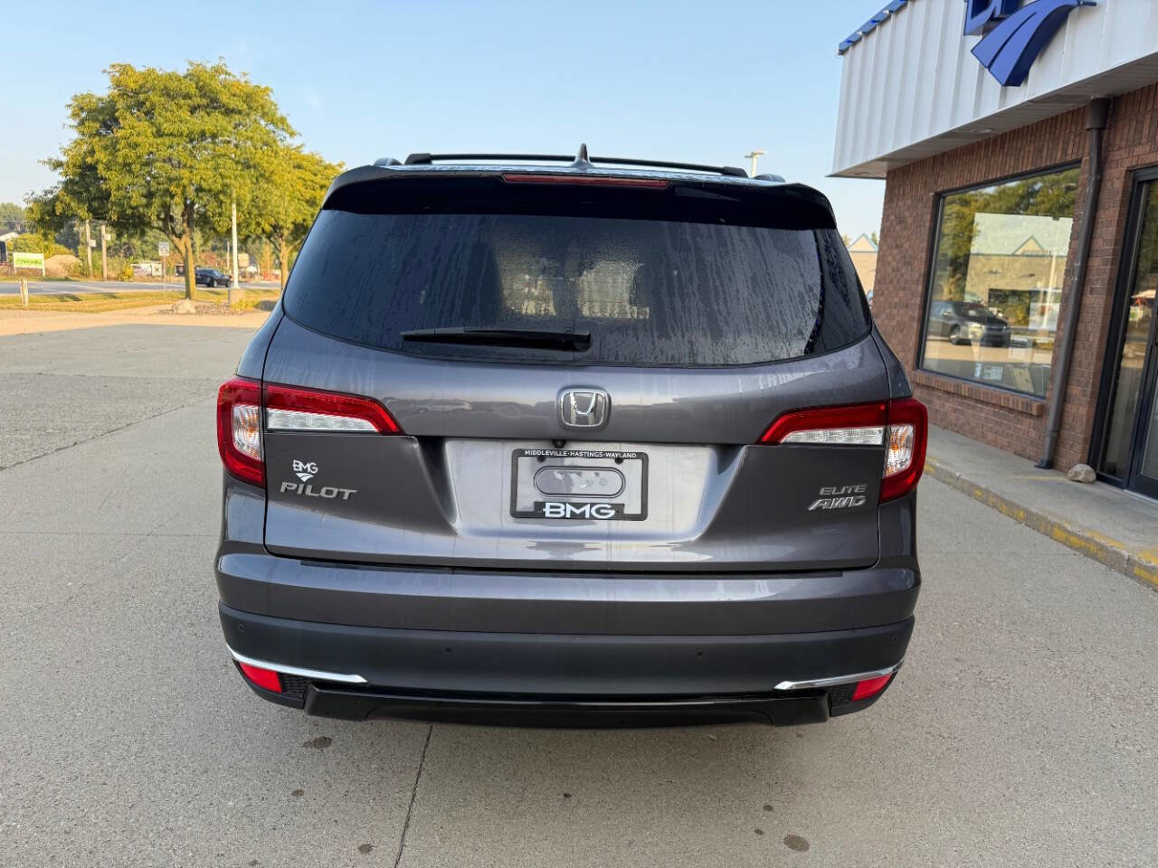 Used 2021 Honda Pilot Elite image 4