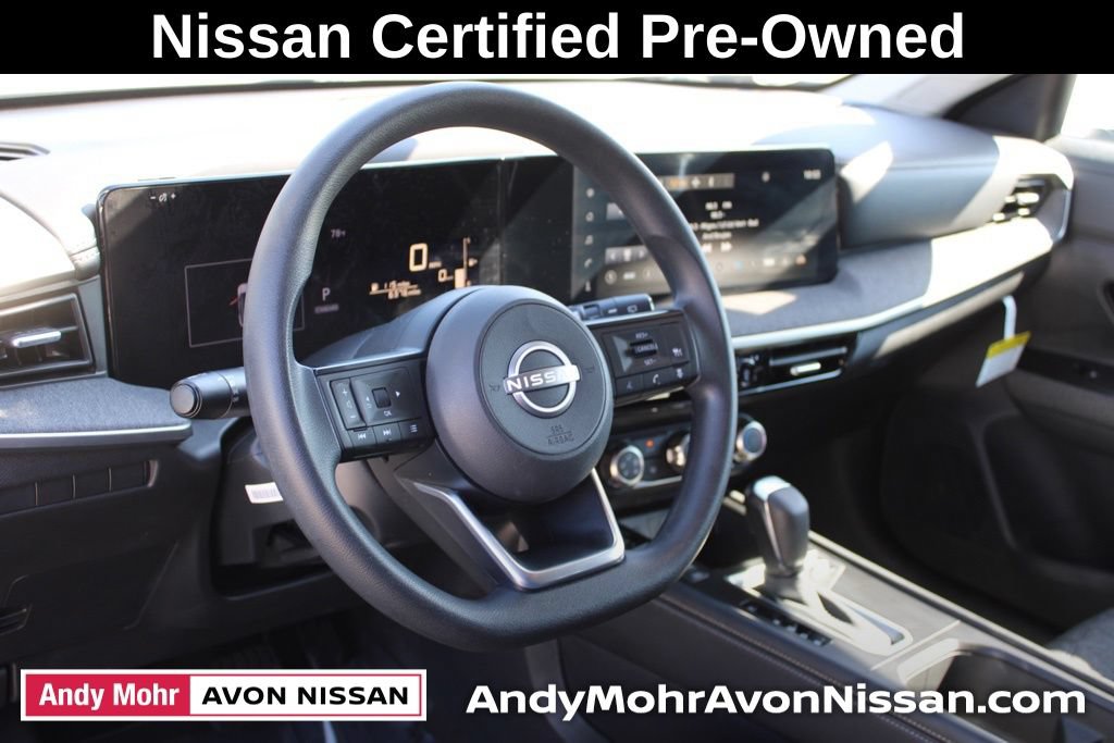 Certified 2025 Nissan Kicks SV AWD/4WD image 18