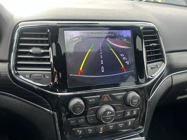 Used 2020 Jeep Grand Cherokee Limited image 30