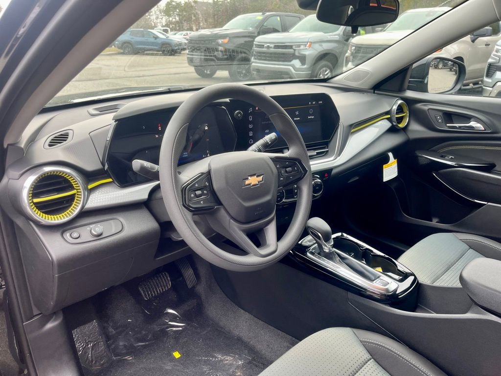New 2026 Chevrolet Trax LT FWD image 12