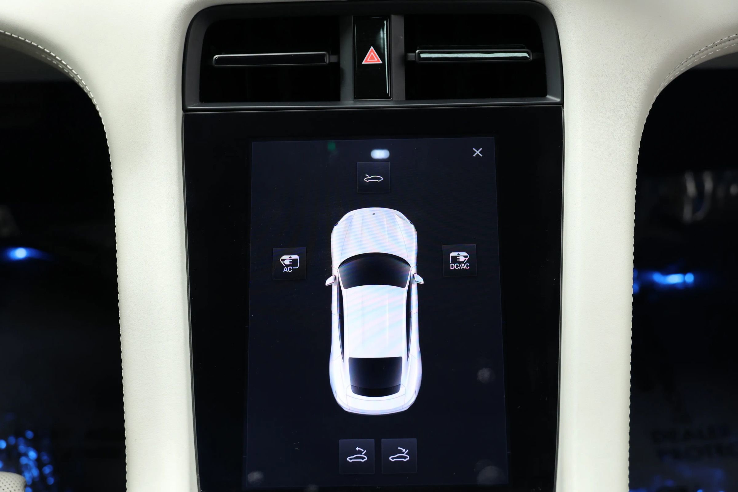 Used 2022 Porsche Taycan image 29