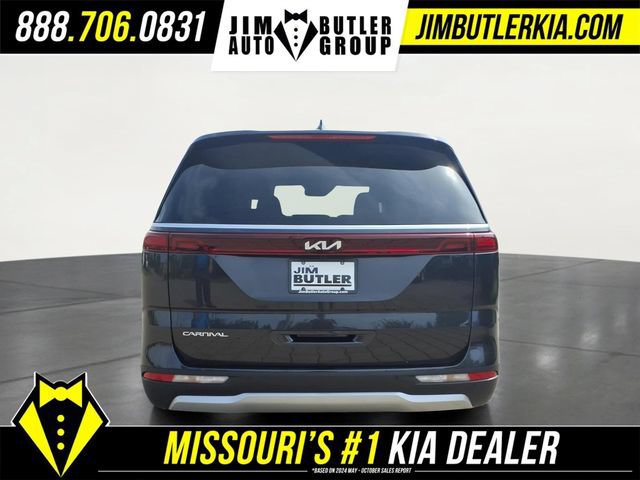 Used 2024 Kia Carnival EX FWD image 24