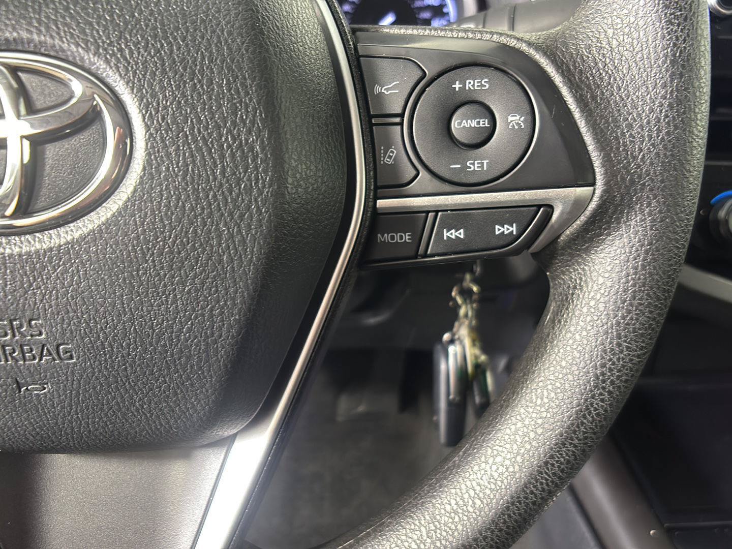 Used 2023 Toyota Camry LE FWD image 31