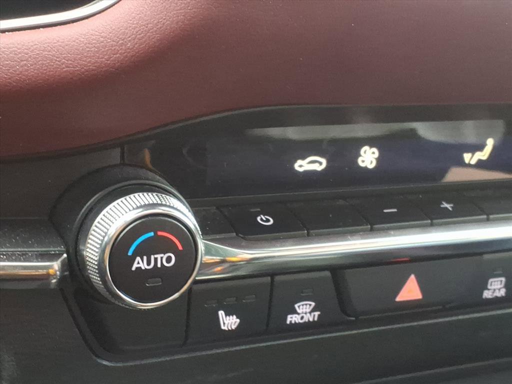 Used 2020 MAZDA MAZDA3 AWD Hatchback w/ Premium Pkg image 31