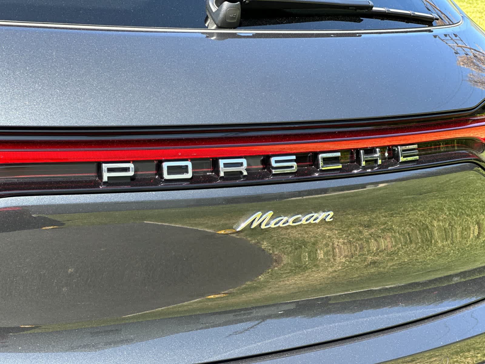 New 2026 Porsche Macan AWD/4WD image 32