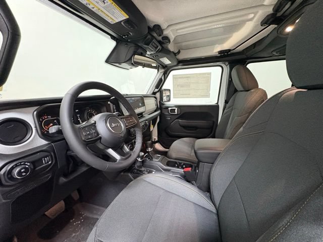 New 2026 Jeep Gladiator Sport AWD/4WD image 13