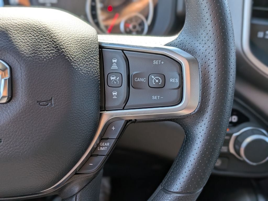 New 2026 RAM 1500 Express AWD/4WD image 24