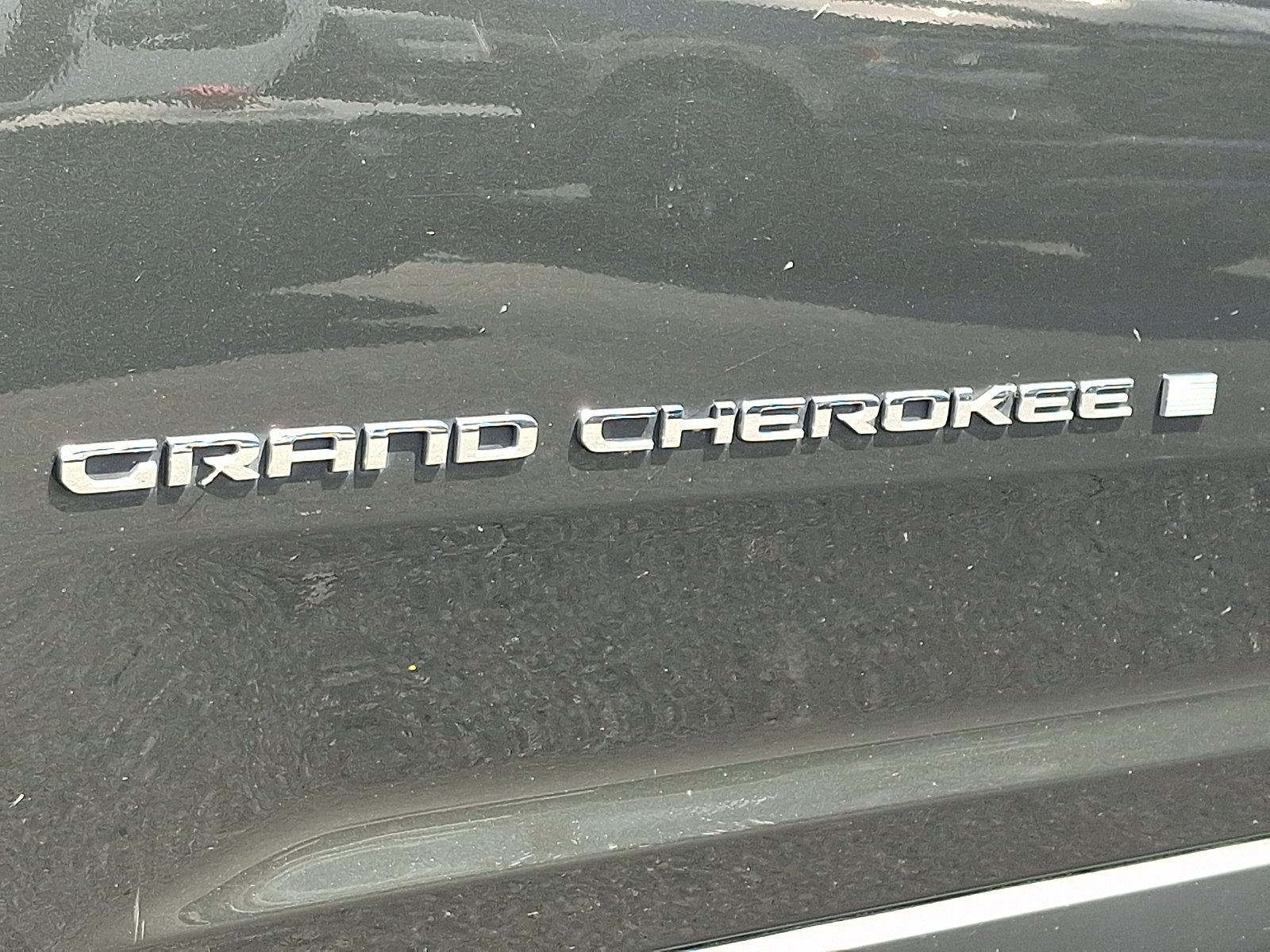 Used 2023 Jeep Grand Cherokee L Limited AWD/4WD image 30