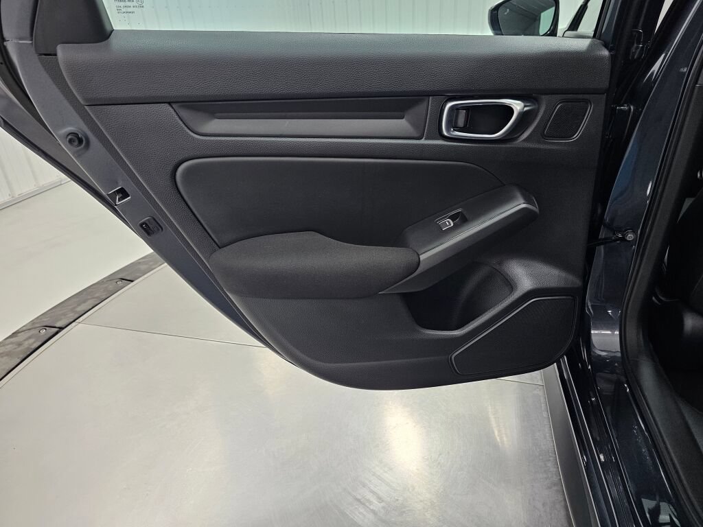 Certified 2025 Honda Civic Sport image 27