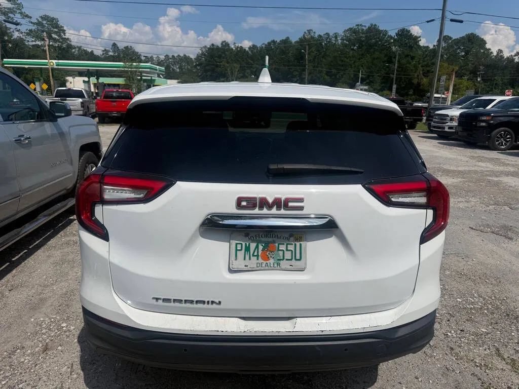 Used 2023 GMC Terrain SLE FWD image 6