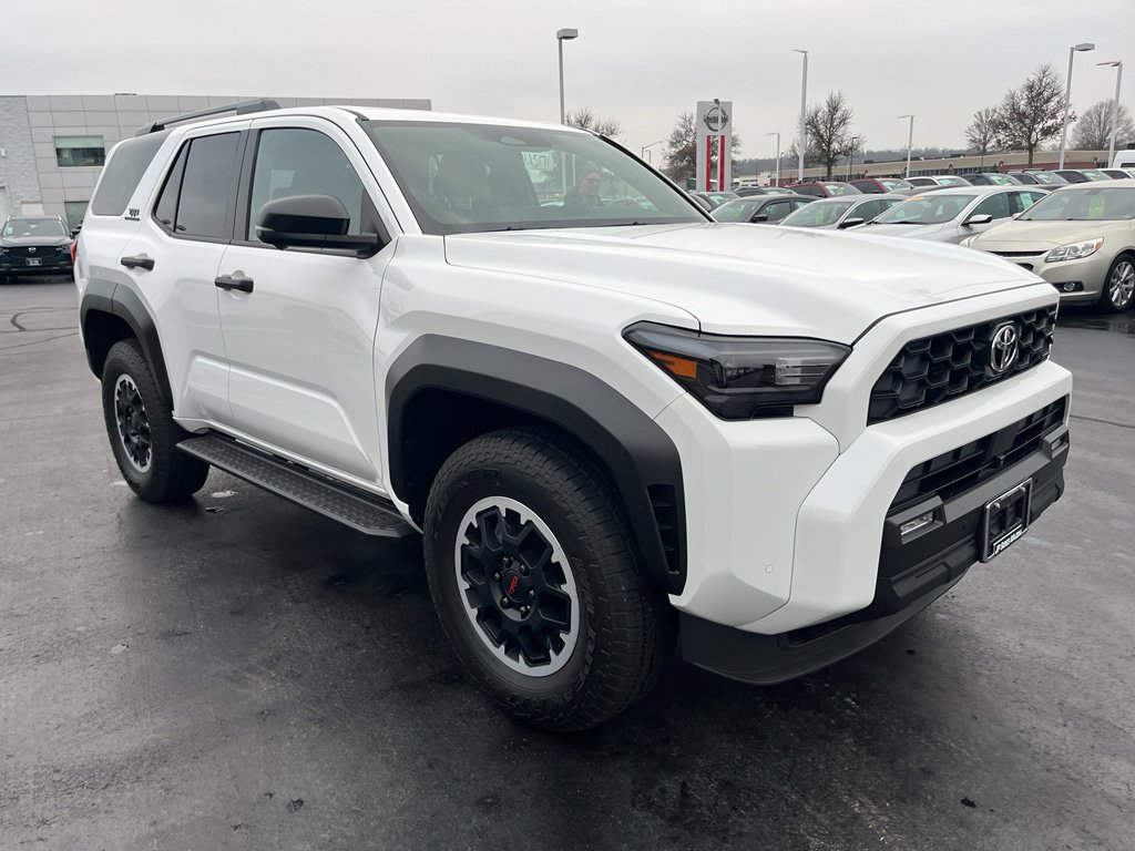 Used 2025 Toyota 4Runner TRD Off-Road Premium image 5