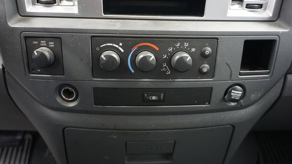 Used 2008 Dodge Ram 1500 Truck SLT w/ Popular Equipment Group image 42