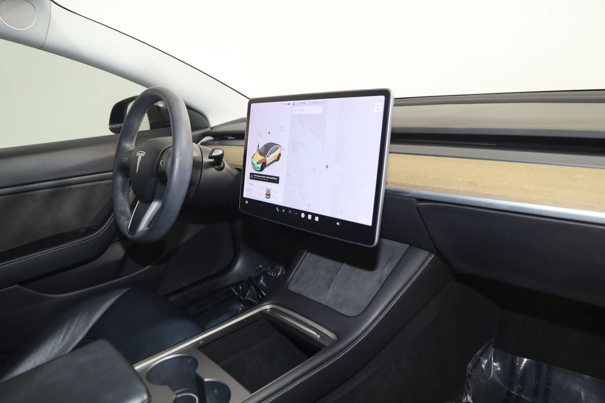 Used 2021 Tesla Model 3 Long Range AWD/4WD image 39