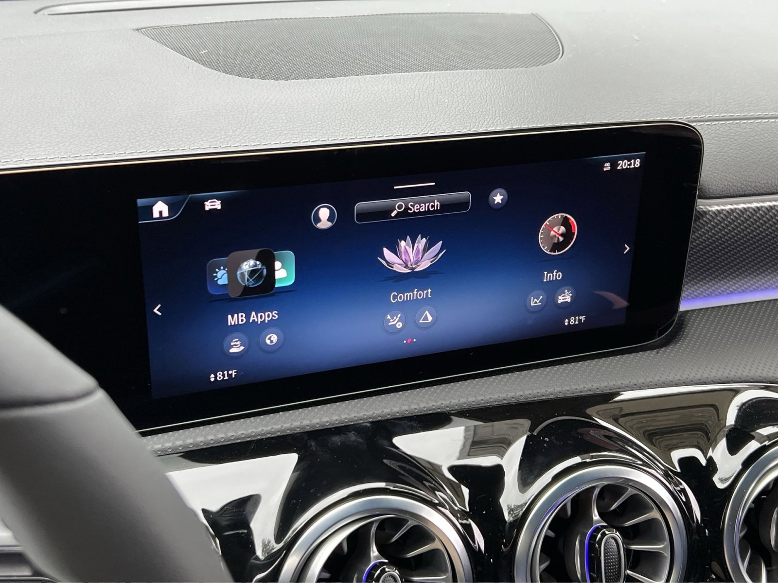 Certified 2025 Mercedes-Benz CLA 250 4MATIC image 18