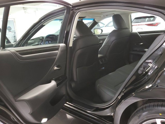 Used 2024 Lexus ES 350 w/ Premium Package FWD image 21