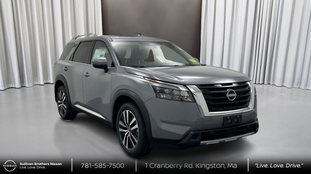 New 2025 Nissan Pathfinder Platinum w/ Cargo Package image 3