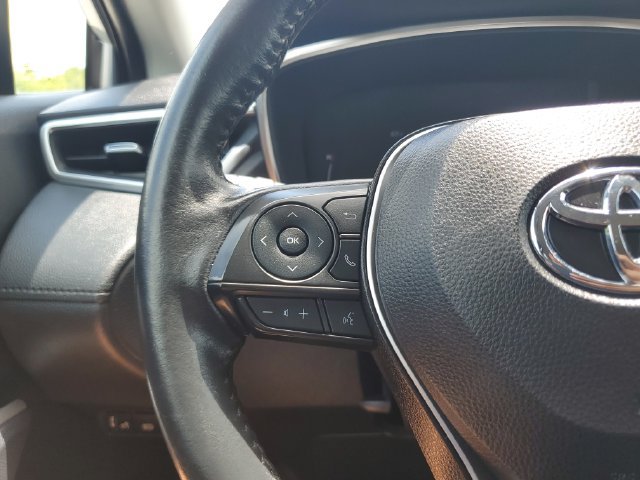 Used 2024 Toyota Corolla Cross XLE FWD image 14