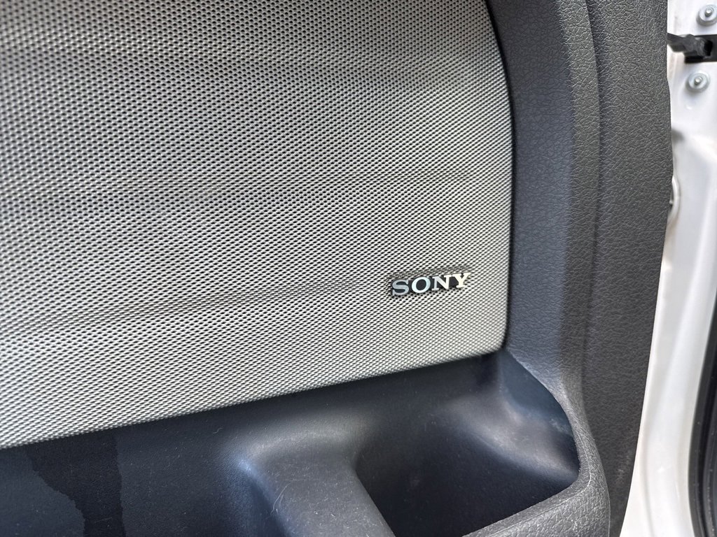 Used 2011 Ford F150 Lariat w/ Off-Road Pkg image 15