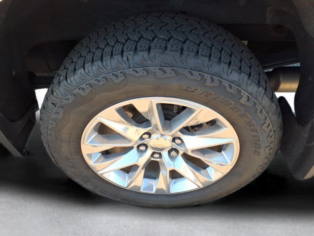 Used 2019 Chevrolet Silverado 1500 LTZ w/ LTZ Premium Package AWD/4WD image 20