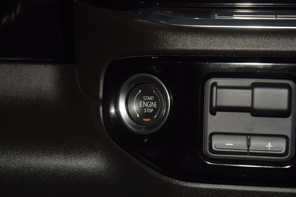 Used 2024 Chevrolet Silverado 2500 High Country w/ Technology Package image 38