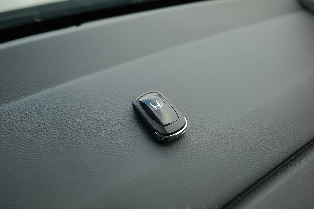 Used 2025 Honda Accord LX image 8