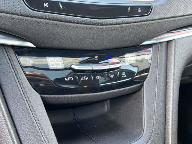 Used 2023 Cadillac XT5 Premium Luxury AWD/4WD image 33