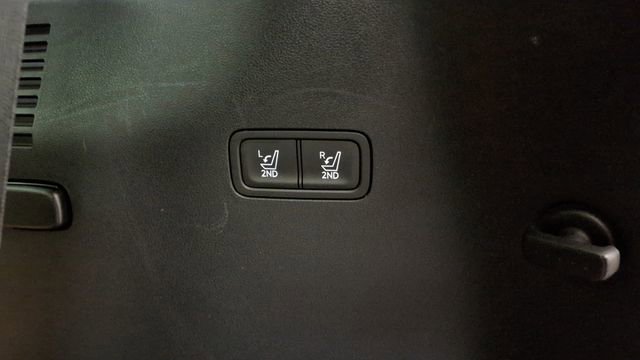 Used 2024 Hyundai Santa Fe Limited image 13