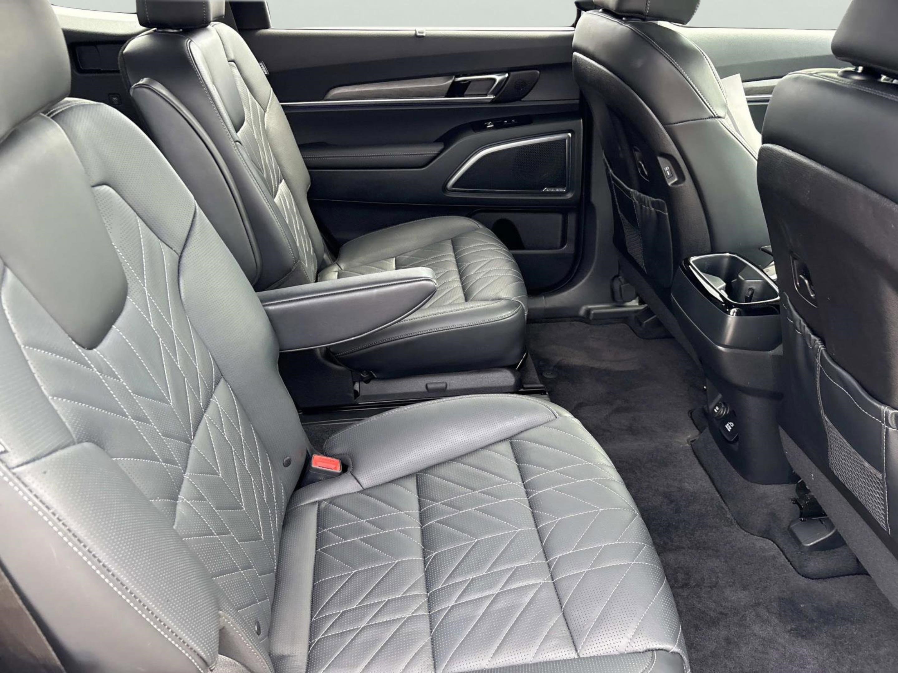 Used 2025 Kia Telluride SX Prestige X-Line image 21