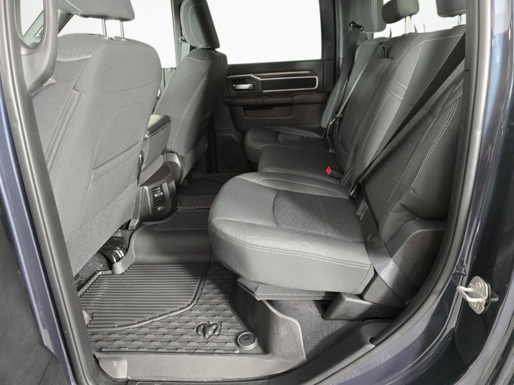 New 2026 RAM 3500 Big Horn AWD/4WD image 25