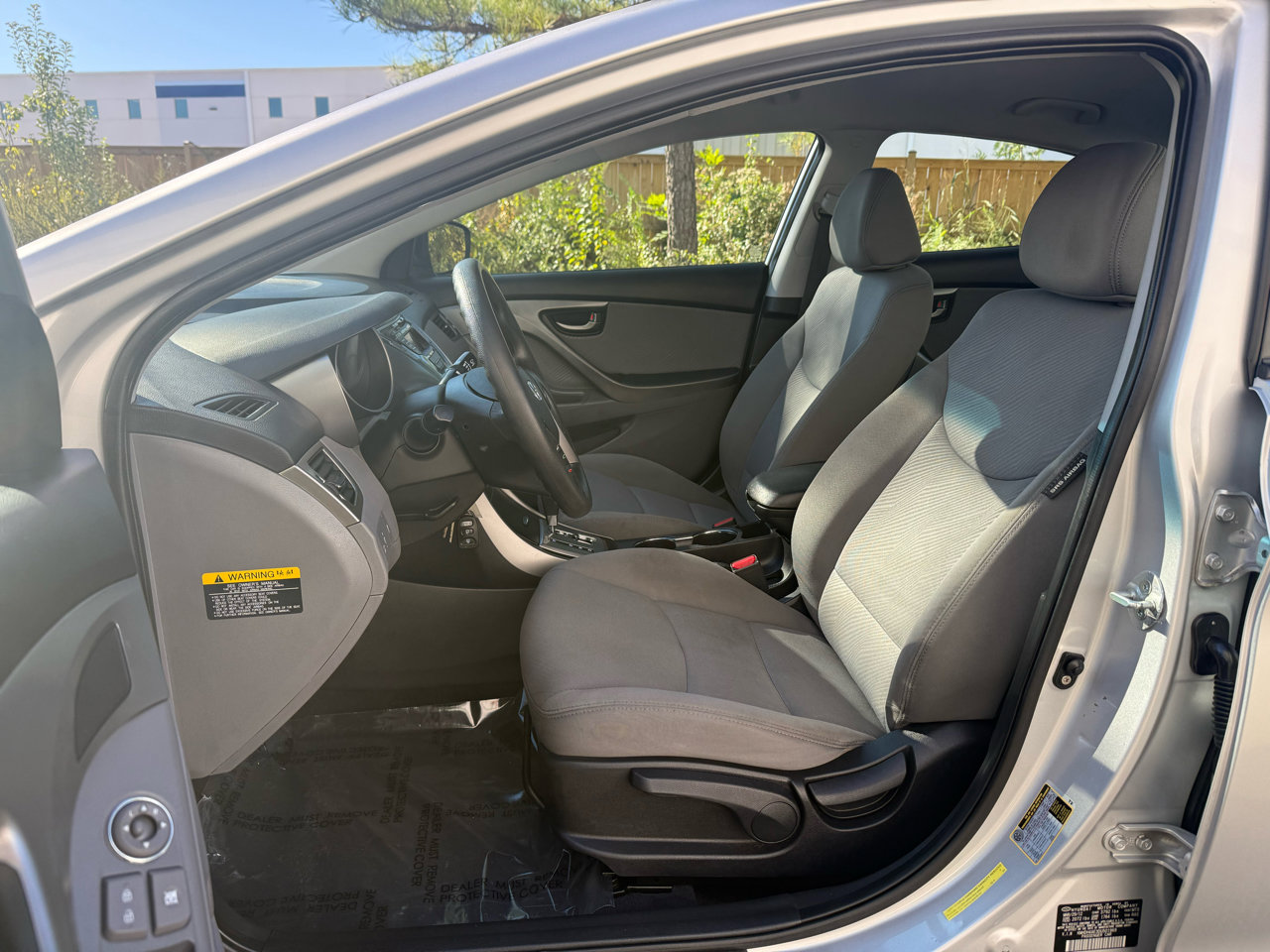 Used 2013 Hyundai Elantra GLS w/ Preferred Pkg image 13