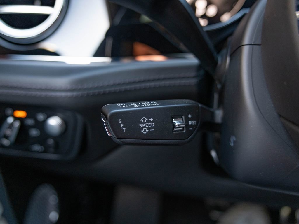 Used 2021 Bentley Bentayga Speed AWD/4WD image 11