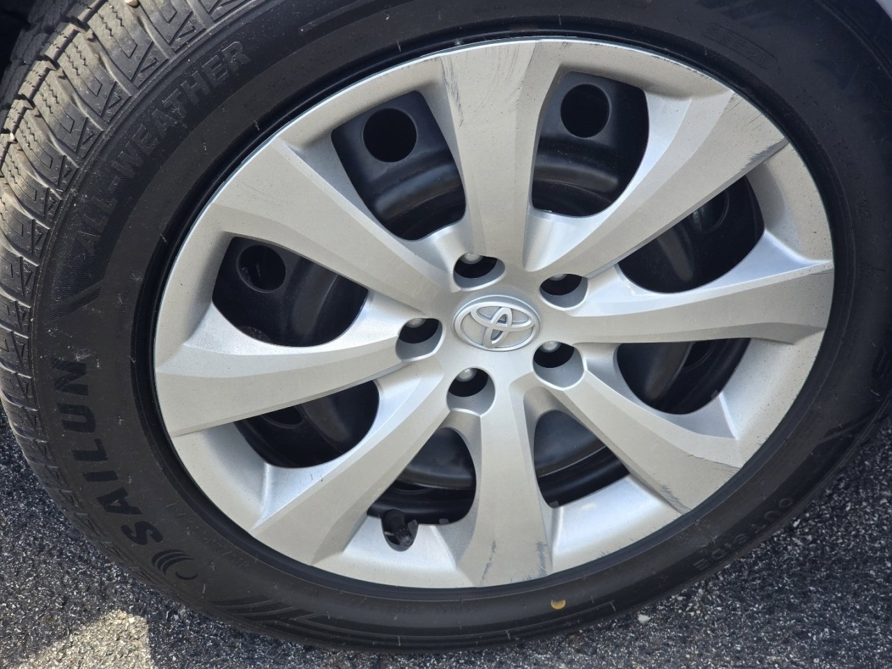 Certified 2023 Toyota Corolla LE FWD image 6