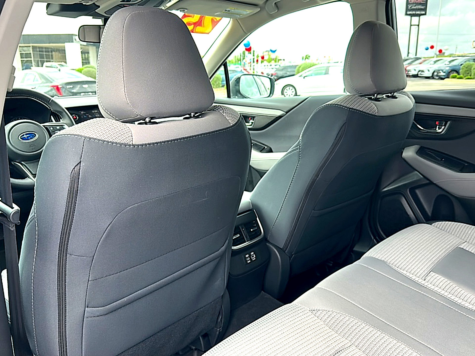 Used 2025 Subaru Outback Premium image 17