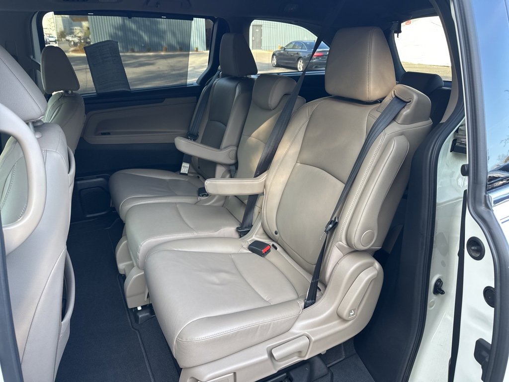 Used 2018 Honda Odyssey Elite image 48