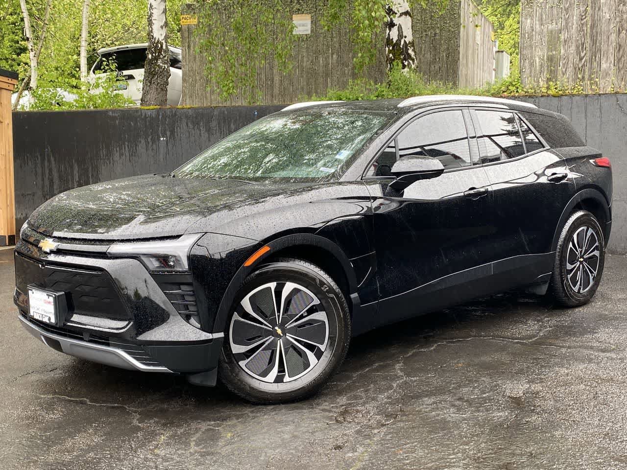 Used 2024 Chevrolet Blazer EV LT AWD/4WD image 1