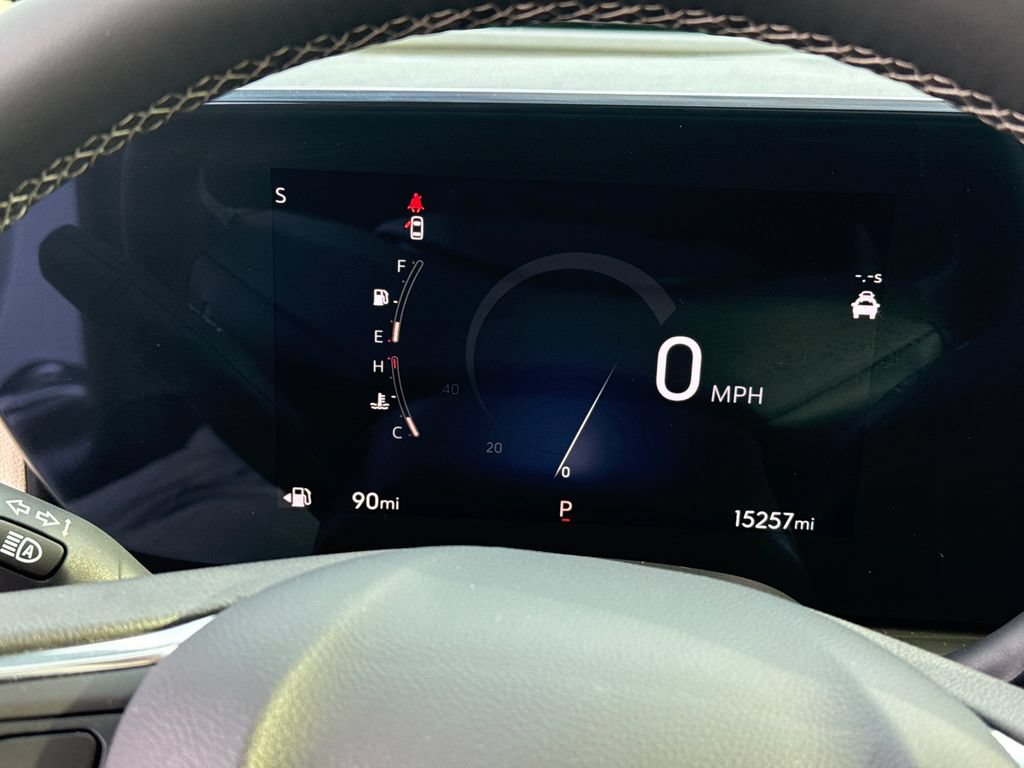Certified 2025 Buick Encore GX Avenir w/ Avenir Technology Package AWD/4WD image 23