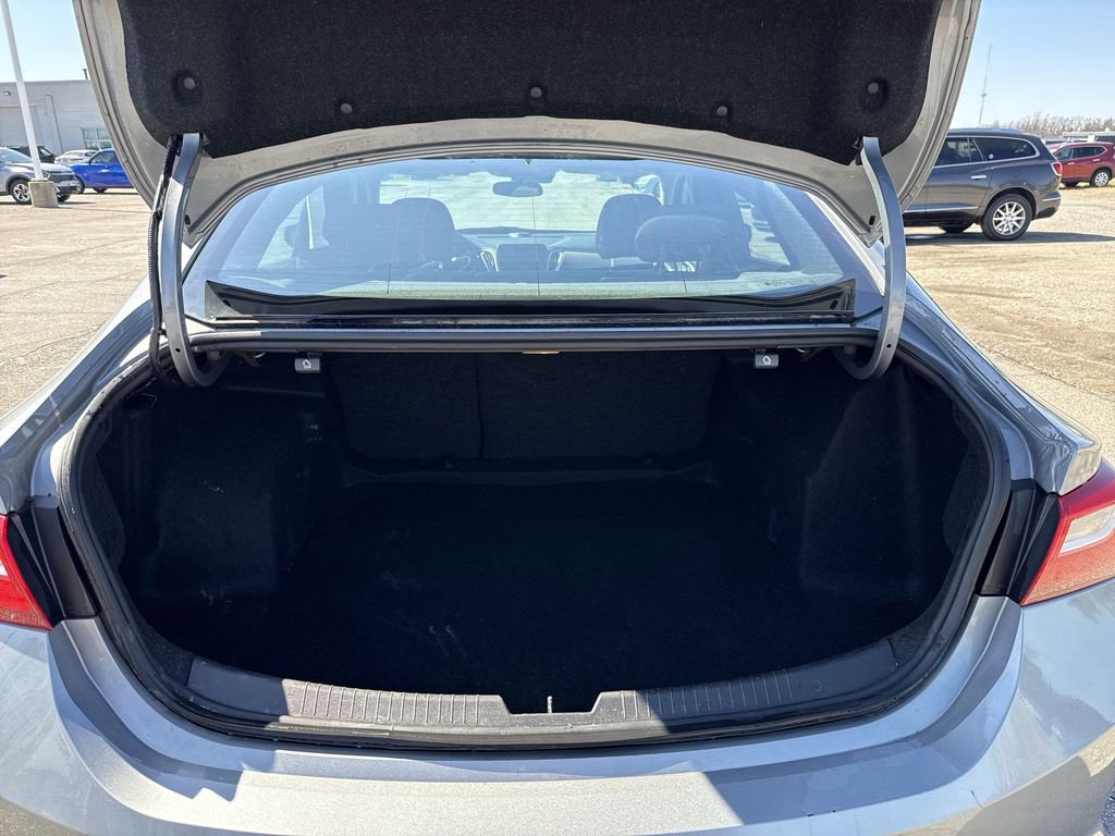 Used 2023 Chevrolet Malibu LT image 21