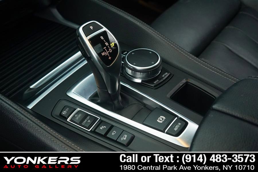 Used 2019 BMW X6 xDrive50i w/ M Sport Package image 37