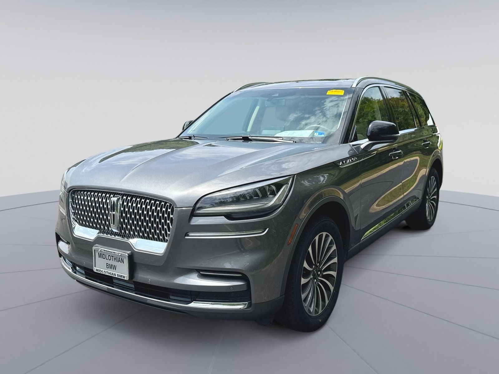 Used 2023 Lincoln Aviator AWD w/ Premium Package image 5