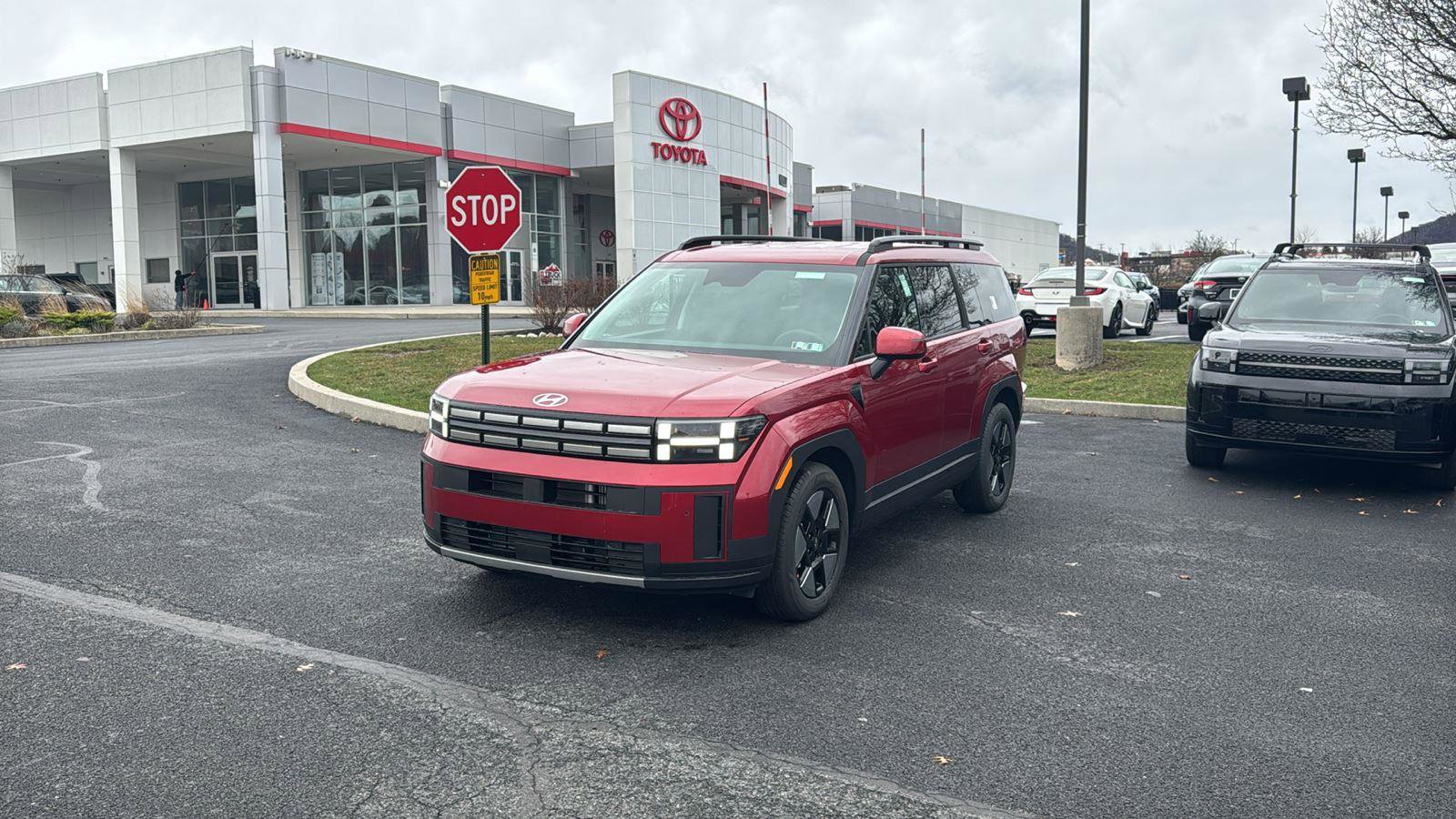 New 2026 Hyundai Santa Fe SEL image 2