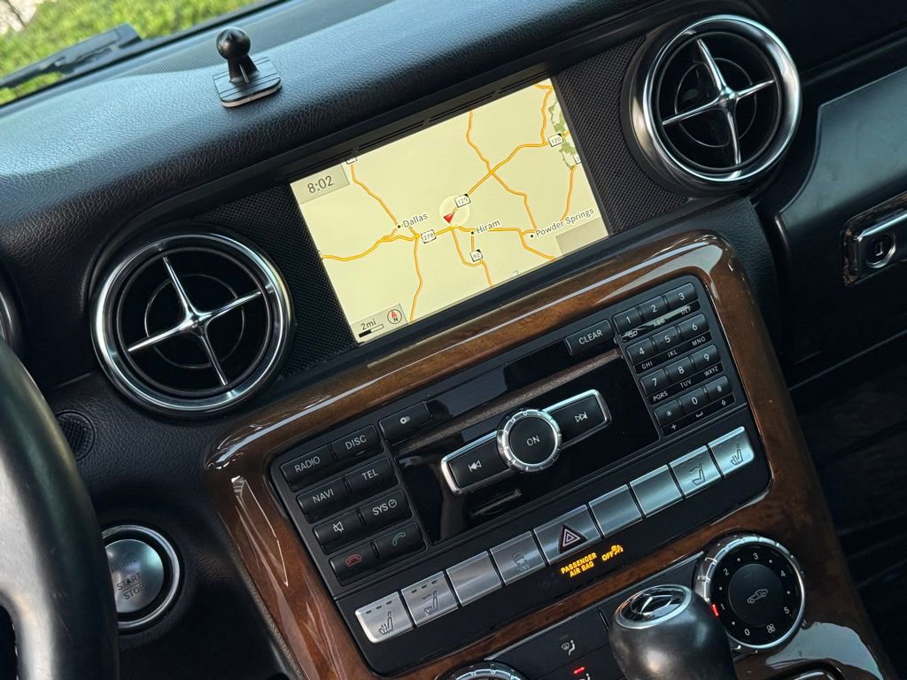 Used 2014 Mercedes-Benz SLK 250 image 24