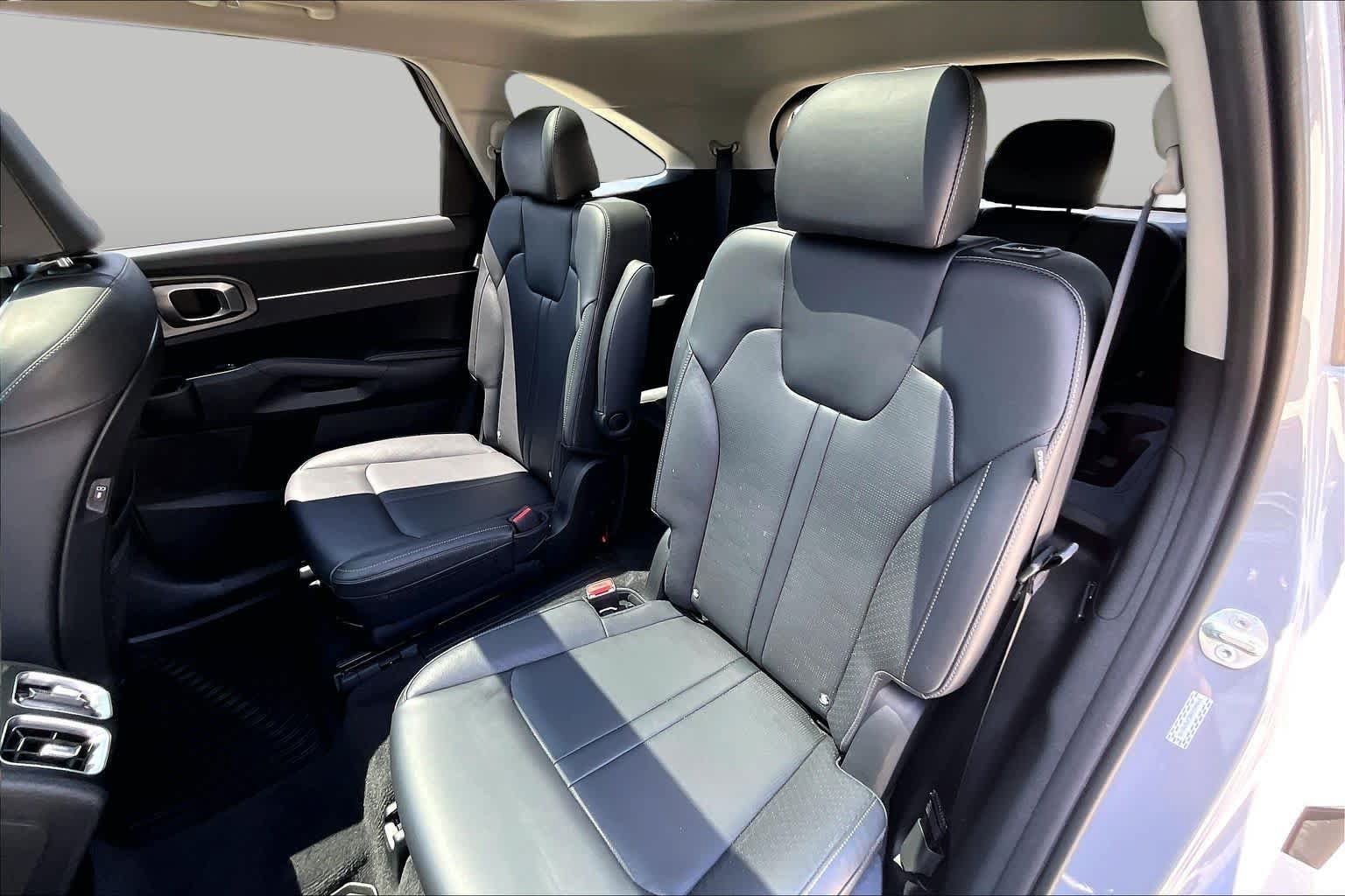 Certified 2024 Kia Sorento X-Line EX AWD/4WD image 19