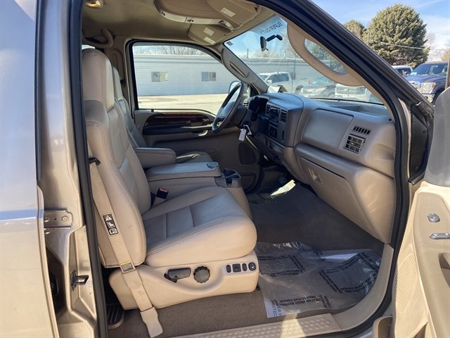 Used 2004 Ford F250 Lariat image 5