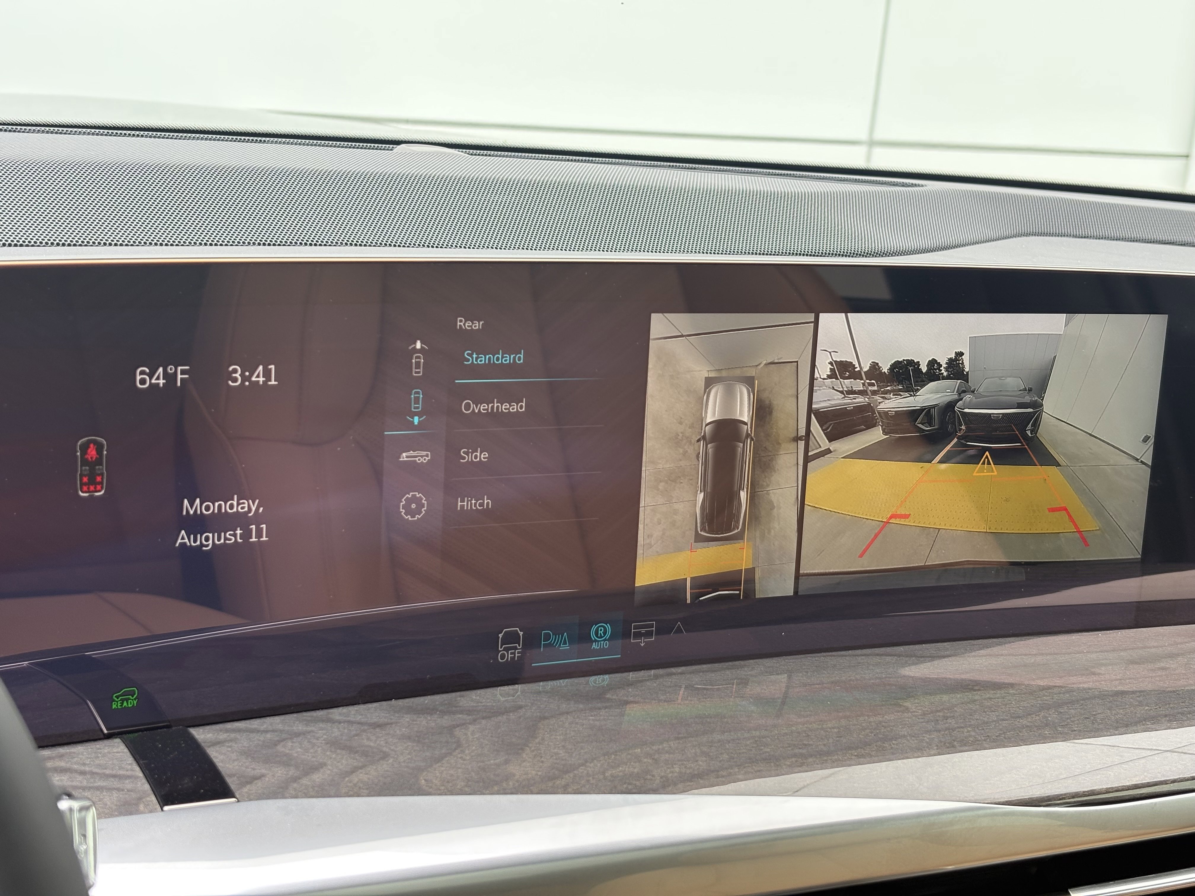 New 2026 Cadillac Escalade IQL Sport 2 w/ LPO, ONYX Package image 17