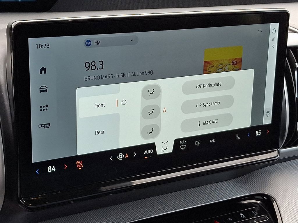 Certified 2025 Ford Expedition Active image 18